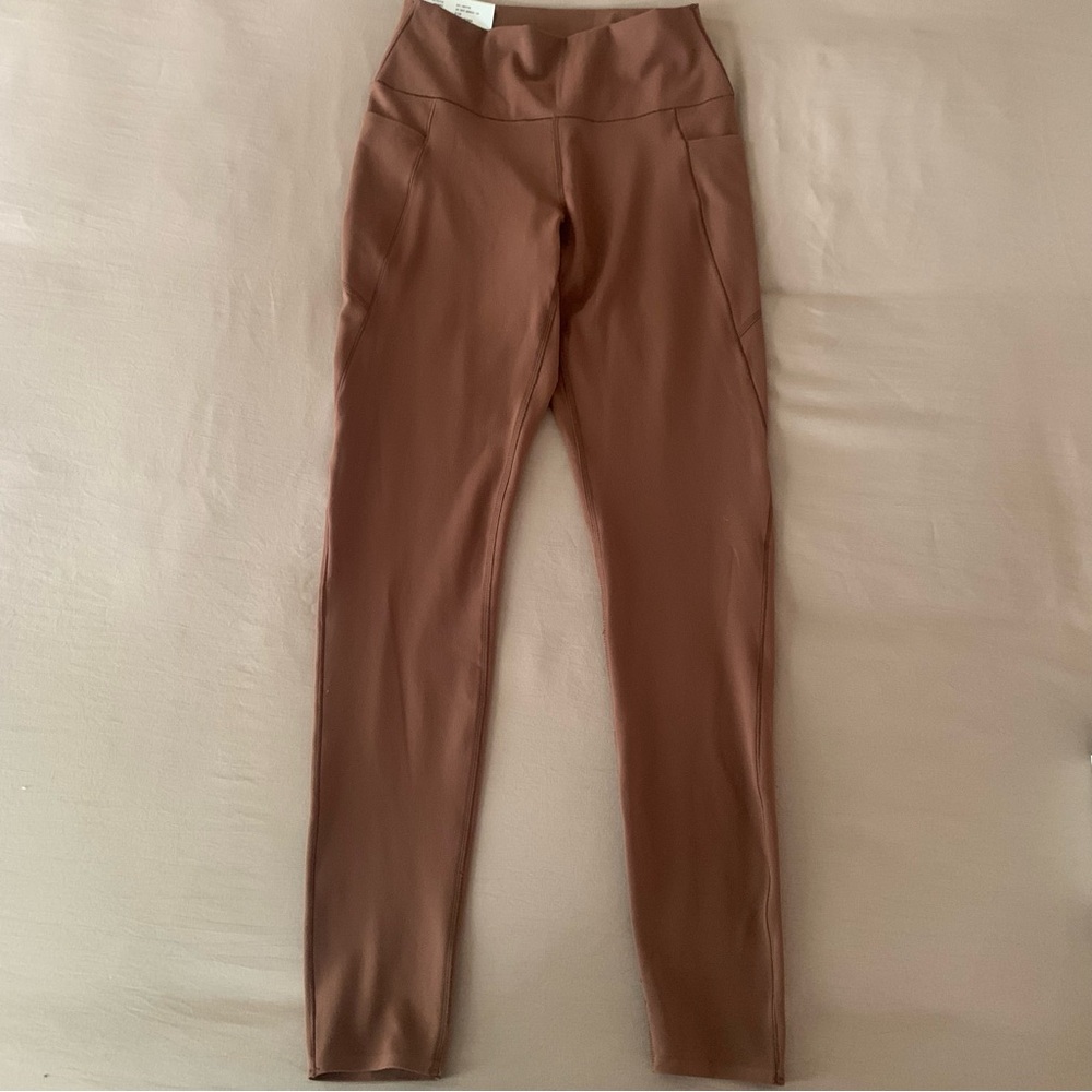New Women’s brown uniqlo leggings
